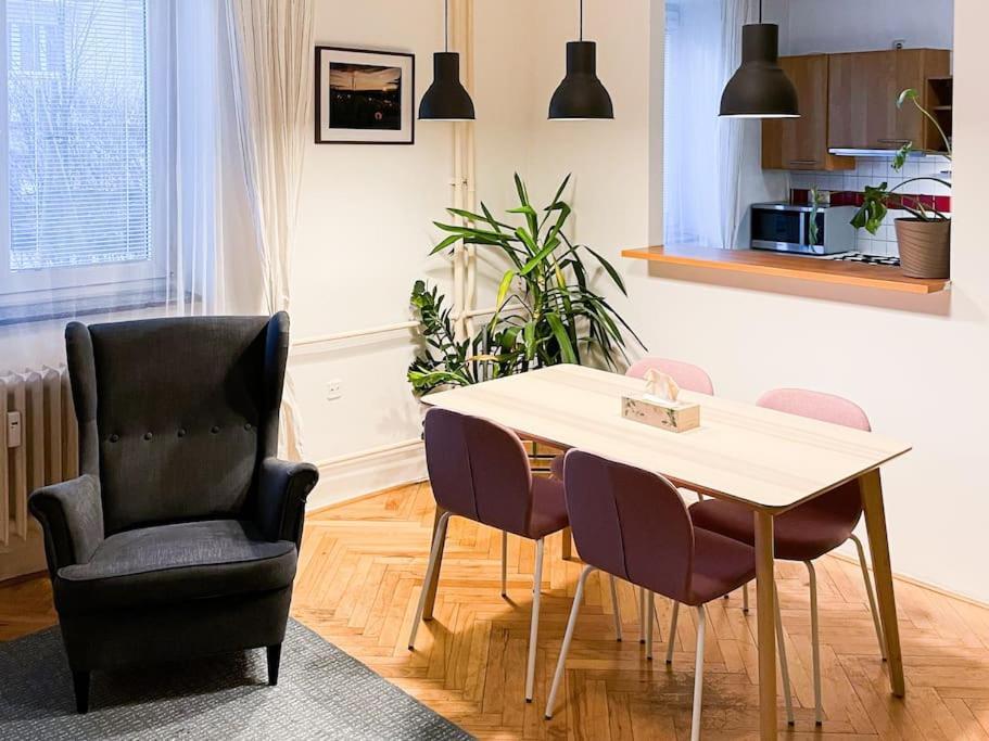 Rodinny Byt Pro 4 Na Brno-Stred Exteriör bild